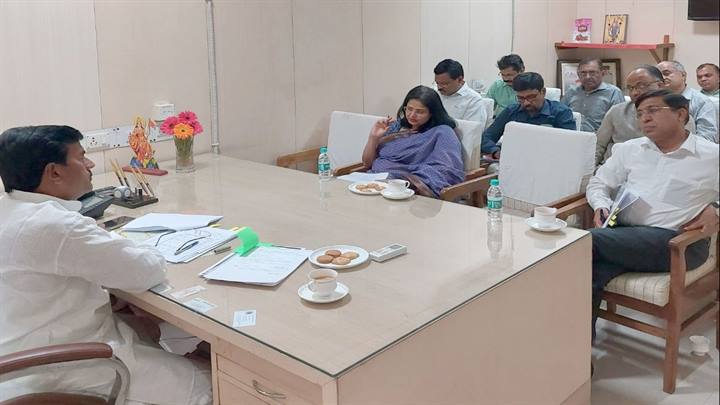 उद्यानिकी कृषकों को चेन फेंसिंग योजना का लाभ जल्द मिलेगा : राज्य मंत्री (स्वतंत्र प्रभार) श्री कुशवाह